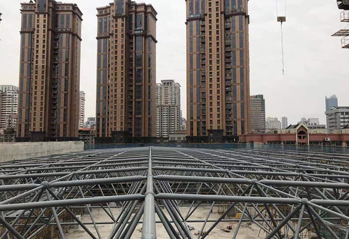 桦甸螺栓球网架结构